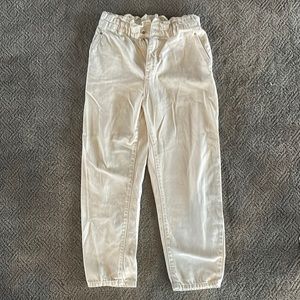 Straight leg fit, elastic waist jeans. Brand new.